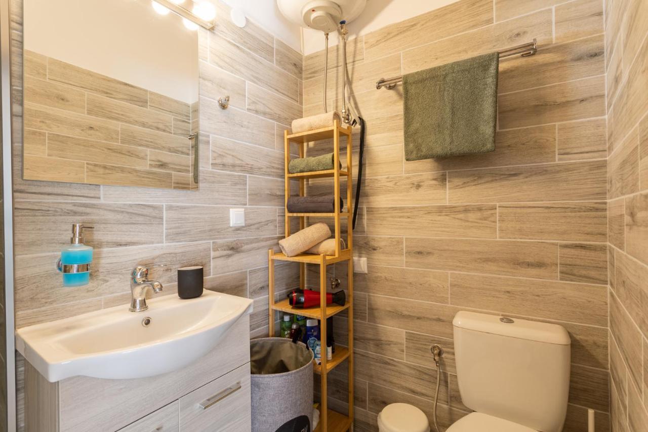 Modern City Center Loft Ioannina Luaran gambar