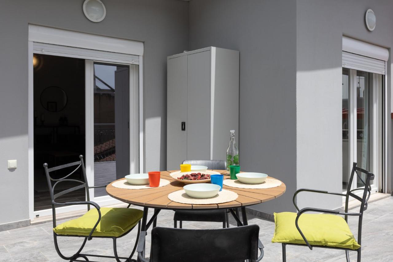 Modern City Center Loft Ioannina Luaran gambar