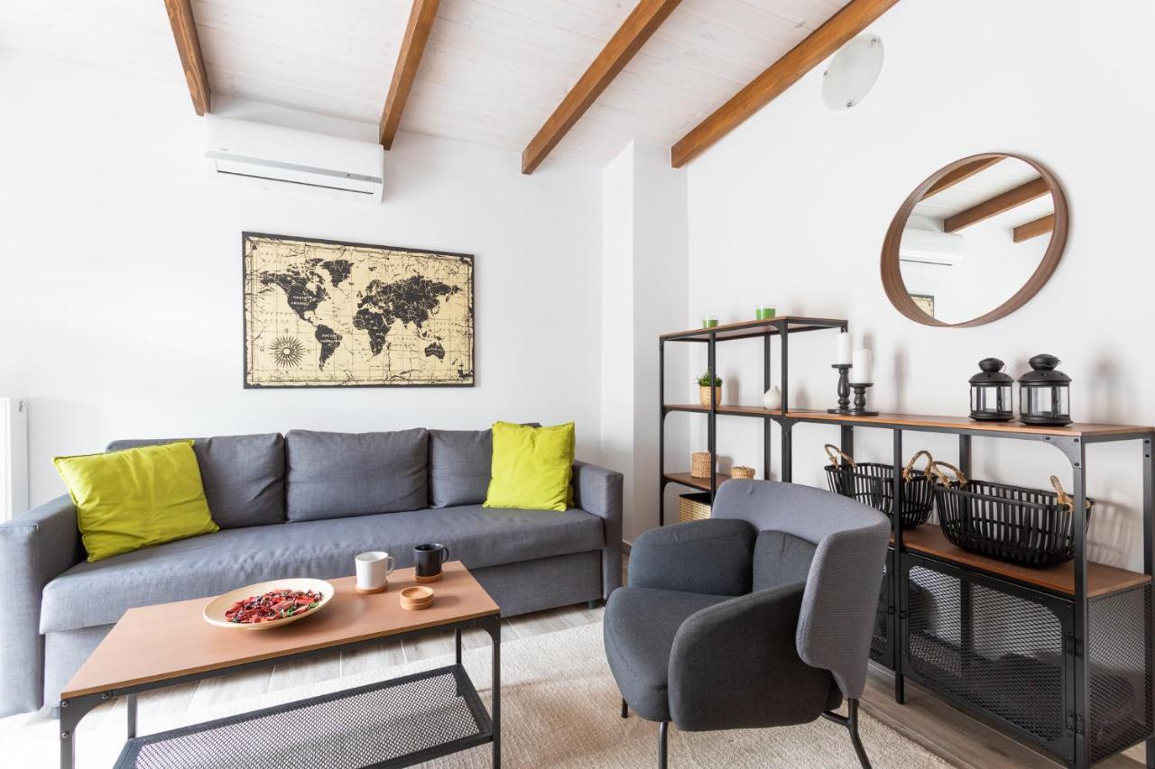 Modern City Center Loft Ioannina Luaran gambar